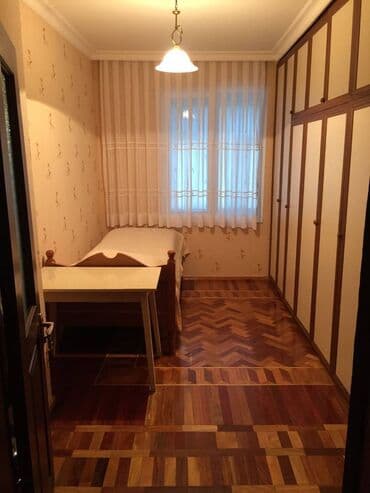 rabocide satilan evler: Bakı, 5 otaqlı, Köhnə tikili, m. Əhmədli, 100 kv. m — 4