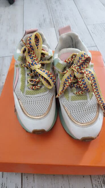 женские кроссовки nike air max hyperfuse: Rəngarəng qadın idman ayaqqabısı - Model: çoxrəngli casual/idman — 2