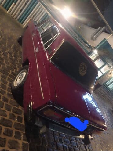 175 70 13 təkər: VAZ 2106 sedan - Kuzov: 4 qapılı, tünd bordo rəng. Xrom yan — 7