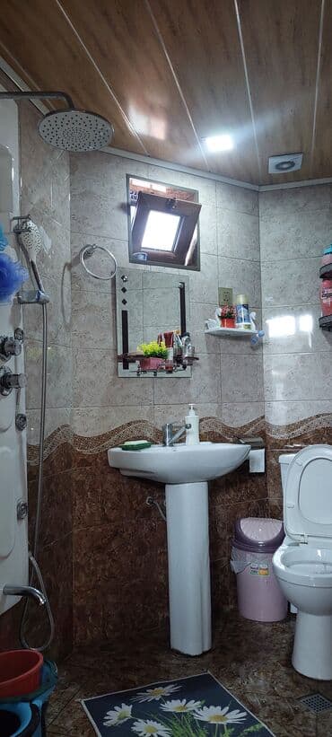 Ev üçün dekor: İkinəfərlik çarpayı, Dolab — 9