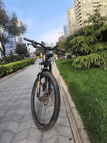 trek marlin 7: Velosiped çox yaxşı vəziyyətdədir, problemsiz sürülür. Təxminən 2 il — 3