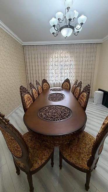 Qonaq otağı üçün, İşlənmiş, Oval masa, 8 stul