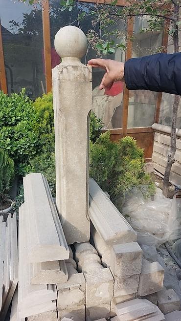 şu dasi: Məhəccər bəzəyi, Daş — 4