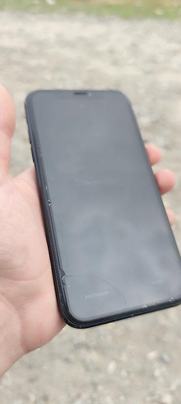 kobra dinamik: IPhone Xr, Qara, Face ID — 7