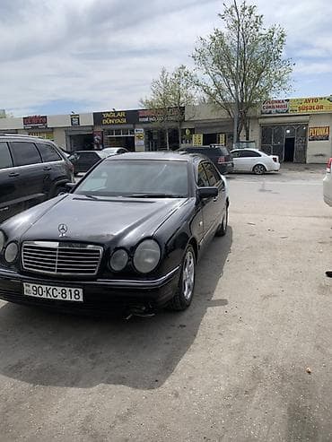 oka kreditle: Mercedes-Benz E-Class: 2.4 l | 1998 il Sedan — 3