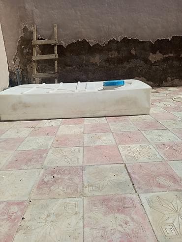 tap az radiatorlar: Bak, Plastik, 1000 l l — 2