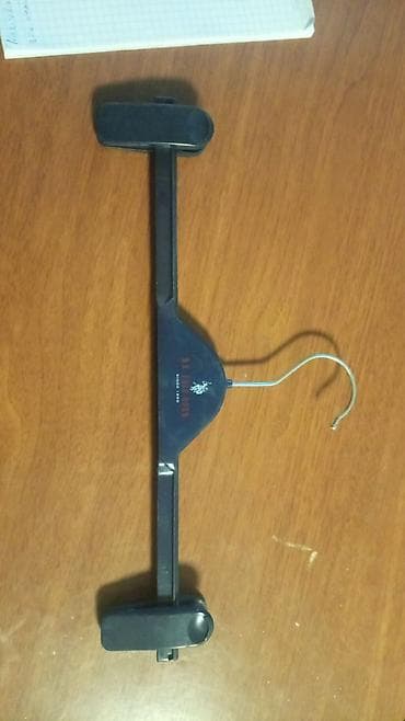 Məhsul: Paltar askıları dəsti Tərkib: - 1 ədəd qara şalvar/ətək