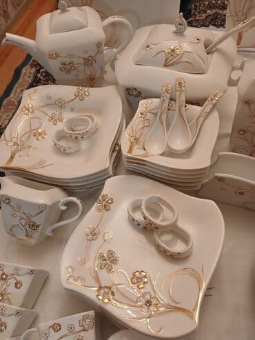 Çay dəstləri və servizlər: Nahar dəsti, rəng - Qızılı, Farfor — 6