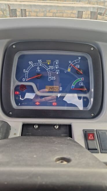 Great Wall: Nevholland TD5.110 təzə traktor 2023 1450 saat işləyib — 1