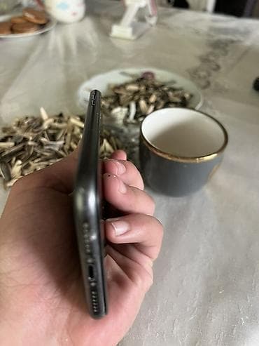 IPhone 11, Qara, Face ID