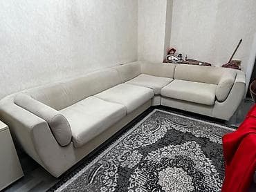metbex divani: Bej rəngli L formalı künc divanı - Müasir, minimal dizayn: yumru qol — 1