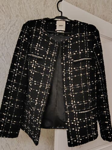 Koton Business qadın jaketi 1 dəfə geyinilib. 80 Azn-a alınıb. Dar