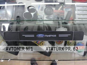 Qapı arası karbon "ford" bundan başqa hər növ avtomobi̇l