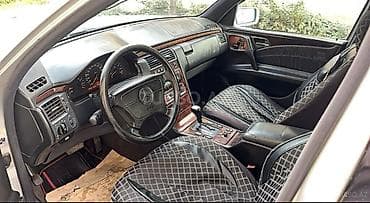 Mercedes-Benz E 320: 3.2 l | 1996 il Sedan — 6