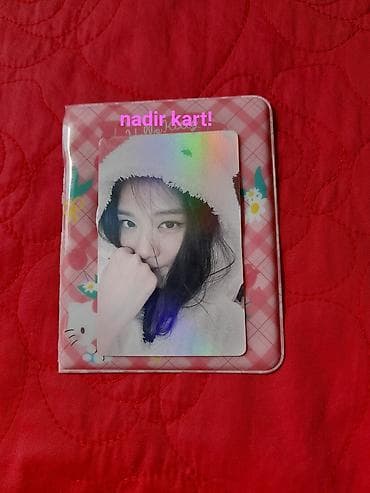 hello kitty oyuncaq: Məhsul: K-pop kolleksiya fotokartları – BLACKPINK 7th Anniversary — 4