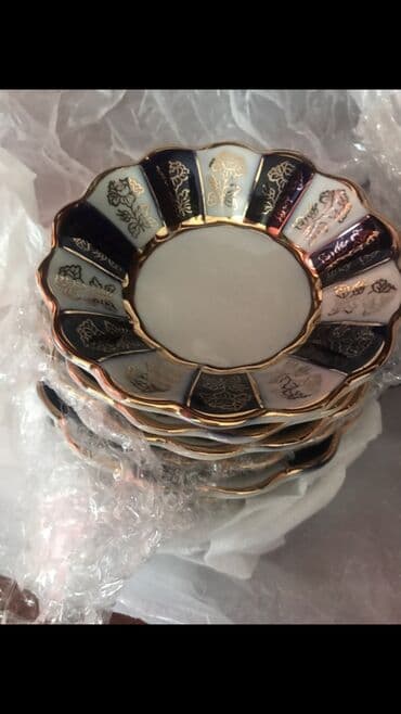 Nəlbəkilər, 12 ədədli dəst, Farfor, Rusiya