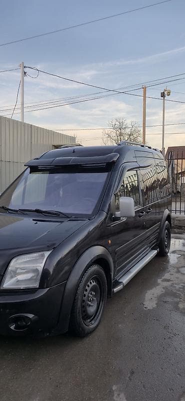 kia satisi: Ford Tourneo Connect: 1.8 l | 2008 il 362000 km Van body type — 9