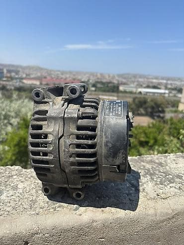 1999 mercedes: Bosch generator (alternator) – avtomobil üçün Dinamo E220 Mercedes — 2