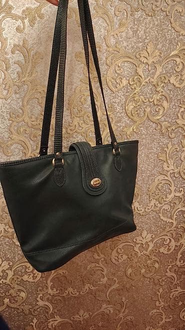 klassik ayaqqabi: Qadın çiyn çantası – klassik qara — 1