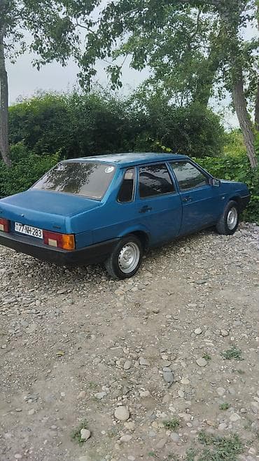 opel vectra b: Model: VAZ 21099 (Samara) sedandır Kuzov: 4 qapı, mavi rəng, qara — 4