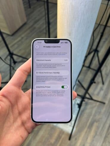 Mitsubishi: IPhone 14, Ağ, Face ID — 3