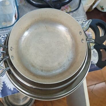 kapron çən: Qırmızı 5 az. çəhrayı dəst 13. İkisi bir yerdə 15 azn olacaq Kapron — 10