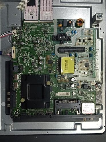 TOSHİBA. Smart .Led televizorun ana platasi və blok pitaniyasi