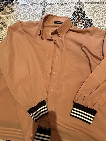 xurma tozu ve bal: Svitşot, rəng - Bej — 1