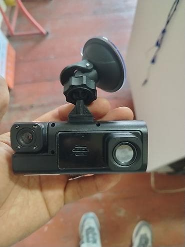 video registor: Avtomobil DVR dəsti – ön və arxa kamera ilə Məhsulun tərkibi: - Ön — 2