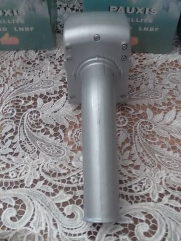 çəki: Pauxis markalı peyk C-band LNBF, süni peyk siqnallarının qəbulu üçün — 1