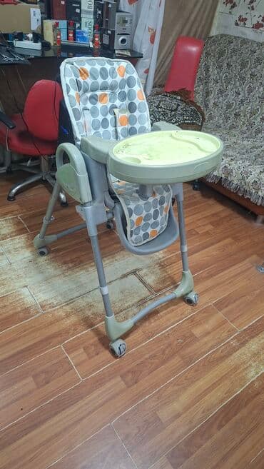 Uşaq yemək stulu - Tənzimlənən hündürlük və arxalıq: oturacaq arxası