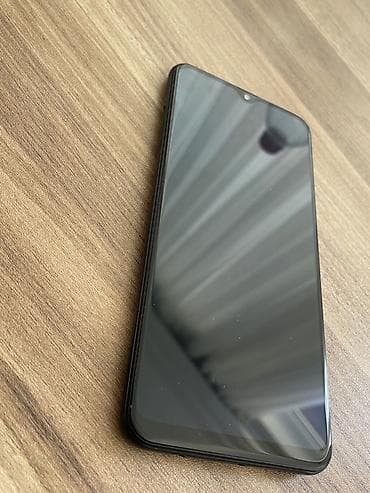 samsung galaxy gio: Samsun A30S 64gb Tefonda barmağ izi, face id hər şey işləkdi Donması — 1