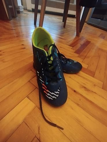 kaset: Futbol ayaqqabısi. Az istifade olunub 2_3 defe — 2