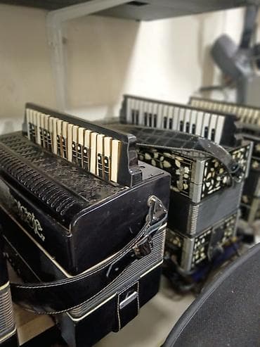 dəf aləti: Köklənmiş kazan qarmonların satışı Alışı təmiri barteri — 1