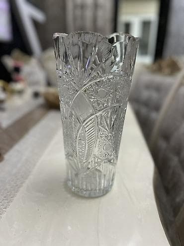 gul sekileri: Bir vaza, Xrustal — 3