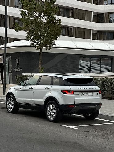 range rover on susesi: Land Rover Range Rover Evoque: 2 l | 2017 il 80000 km Krossover — 4