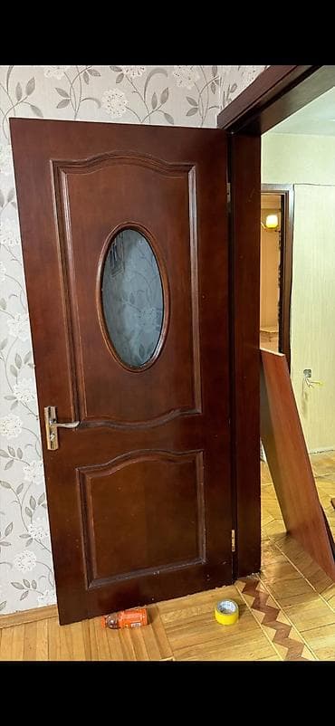 Qonaq otağı üçün İşlənmiş Otaq qapısı Zəmanətsiz, Ünvandan götürmə