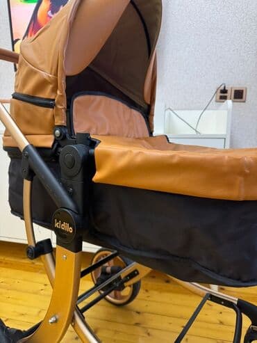 quatro mini uşaq arabaları: Klassik gəzinti arabası, Kidilo, İşlənmiş, Cins: Oğlan, Yaş: 1-6 ay, Ünvandan götürmə — 7