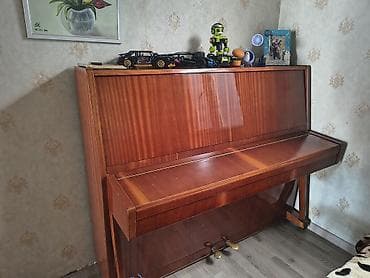 pianino gence: ​Təcili satılır. Yer darlığı səbəbindən satırıq. Alət saz — 2