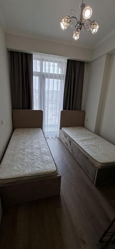 Təzədir. 2 ədəd tək nəfərlik çarpayı. matras daxil satılır — 1