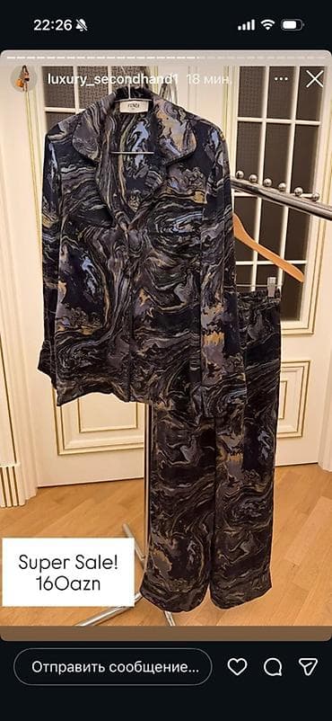 desd paltarlar: Brend: Fendi original s size Məhsul: İki hissəli dəst – köynək və — 1