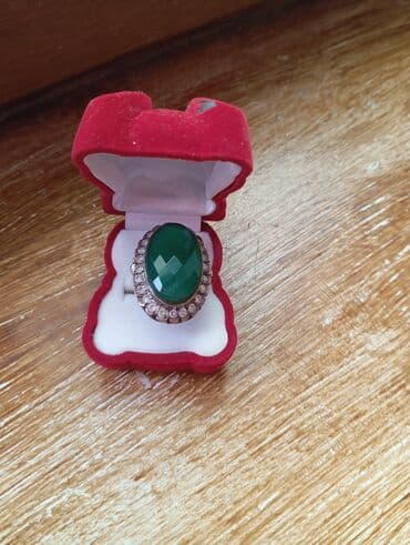 zumrud qaşlı uzuklər: Кольцо, Изумруд — 1