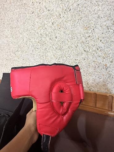 ful face kask: Məhsul: Boks/MMA qoruyucu dəsti Tərkibi: - Adidas baş qoruyucusu – — 2