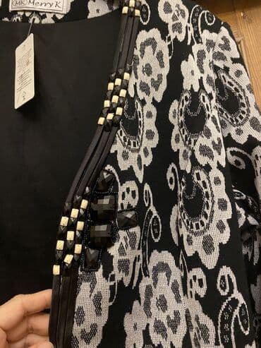 klassik qadin pencekleri: Qadın üçün şıq jaketlər dəsti - Model 1: MK Merry K markalı, qara-ağ — 2