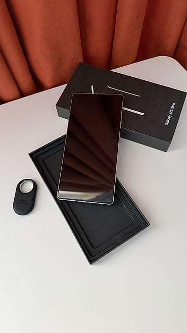 samsung es: Samsung Galaxy S25 Ultra, 256 GB, rəng - Qara, Sensor, Barmaq izi, Simsiz şarj — 3
