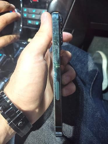 iphone 13 pr: IPhone 13 Pro, Alpine Green, Face ID — 3