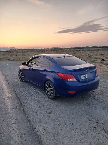 c klass mersedes: Hyundai Accent: 1.6 l | 2014 il Sedan — 16