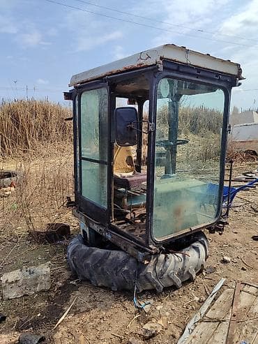 lada vaz 2107: MTZ (Belarus) TE 28 1990 il — 2