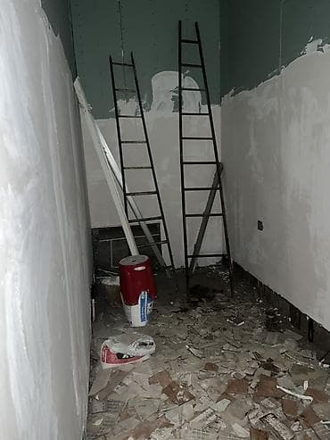 Kommersiya daşınmaz əmlakı: Obyekt icarəyə verilir 6.50 kv Eni 1,72 x uzunu 3,82 — 3