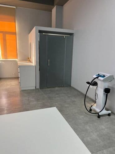 lokbatanda yeni tikilen binalar: Nərimanov metrosuna yaxin yerləşənklinikanin icində otaqlar icarəyə — 2